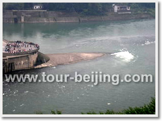 Chengdu Dujiangyan Mt.Qingchengshan Day Tour